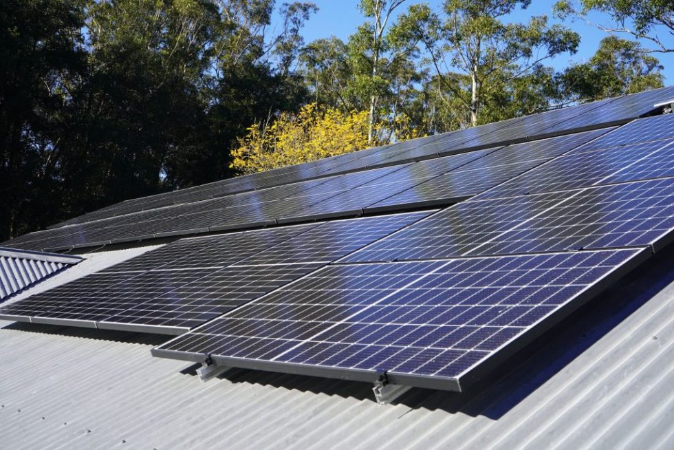 how-long-do-solar-panels-last-in-queensland